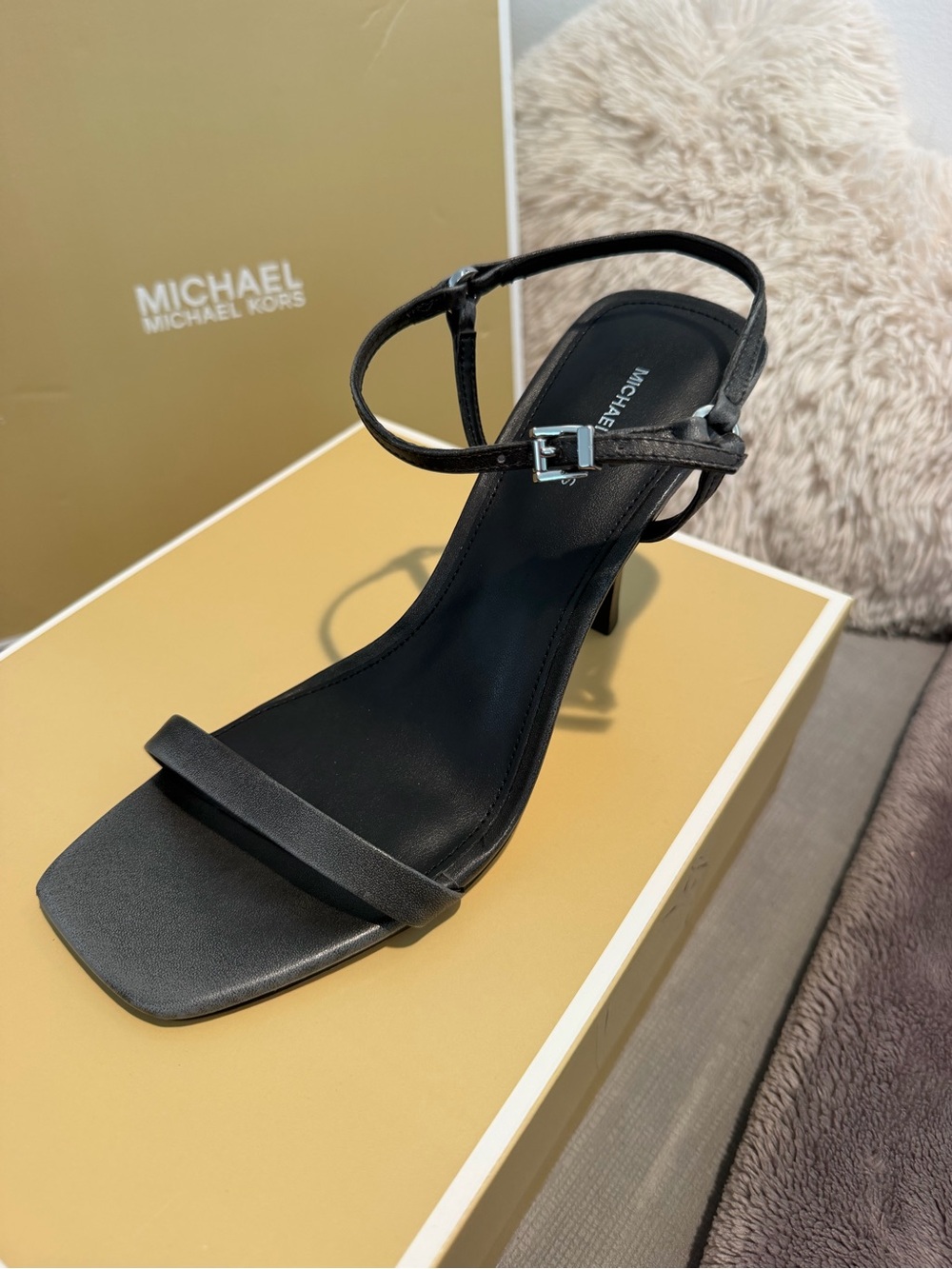 Michael Kors Black Strappy Leather Stiletto Sandals gray/black 7